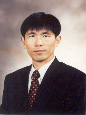 Prof. Jun-Ho Park 사진